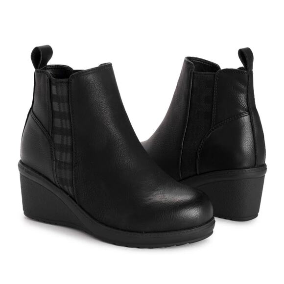 MUK LUKS England Oxford Wedge Bootie in Black Size 9